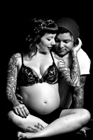 Nicole & Carlos Maternity