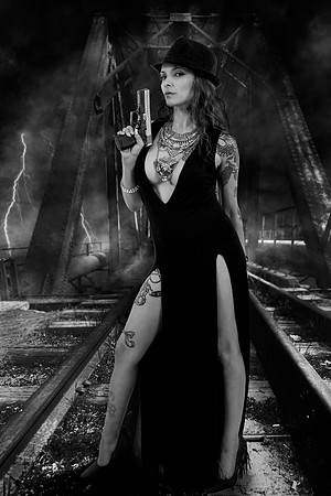 4M2B0202-BW