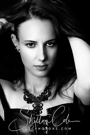 4M2B6742-CROPPED-BW